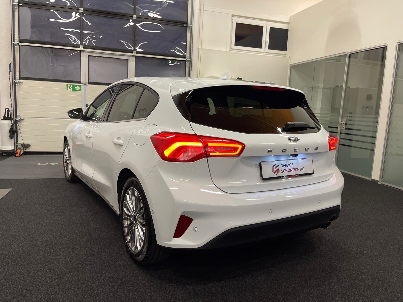 FORD Focus 1.5i EcoB SCTi 150 Titanium, Benzin, Occasion / Gebraucht, Automatik - 7