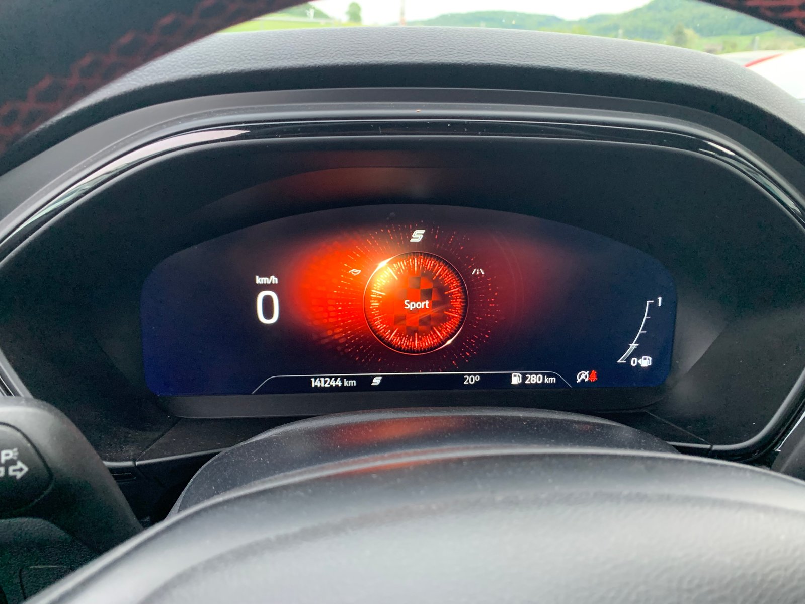 FORD FOCUS 1.0 mHEV ST Line, Mild-Hybrid Benzin/Elektro, Occasion / Gebraucht, Handschaltung - 5