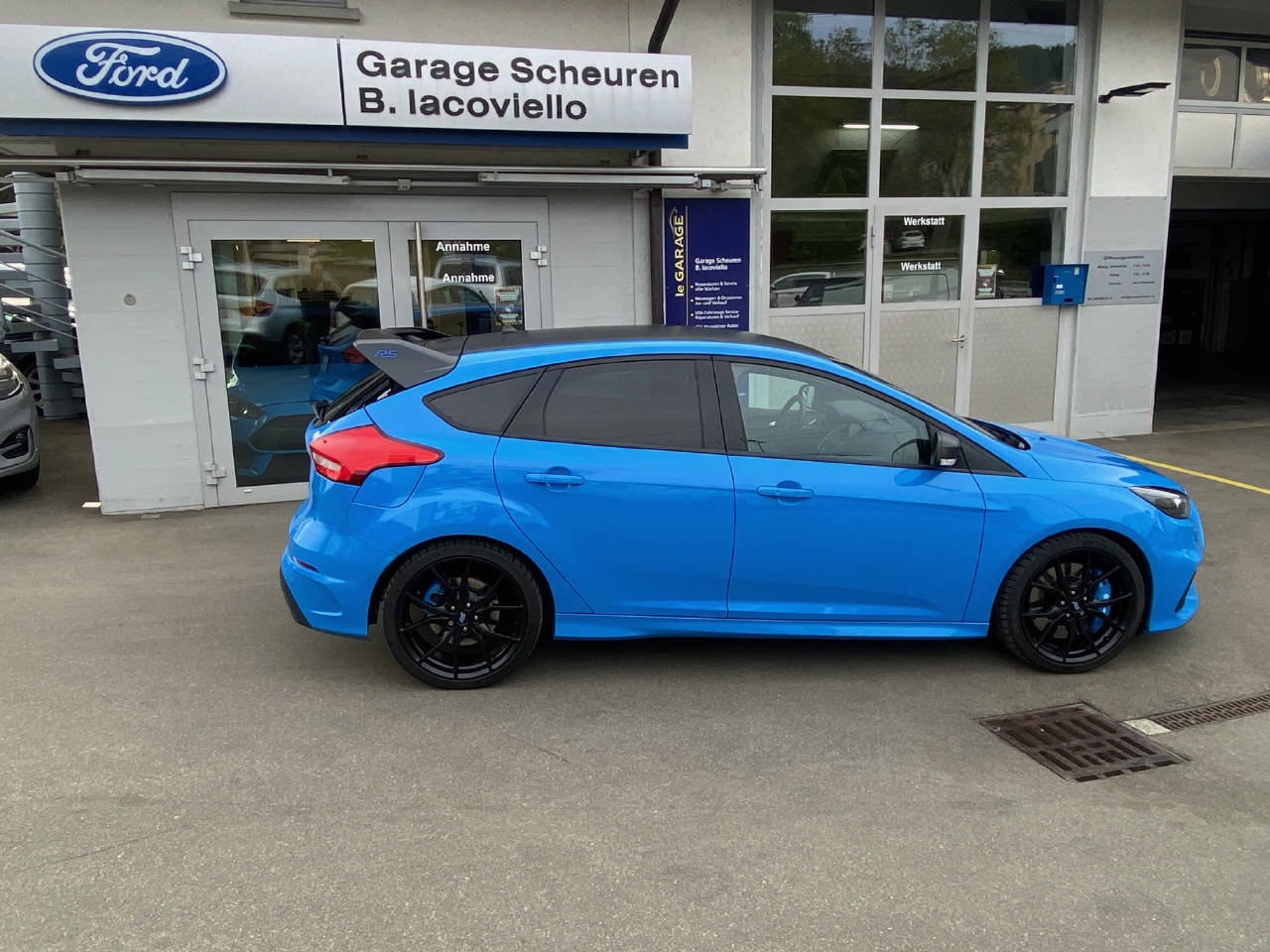 FORD Focus 2.3 EcoB RS+ Special Edition, Benzin, Occasion / Gebraucht, Handschaltung - 6