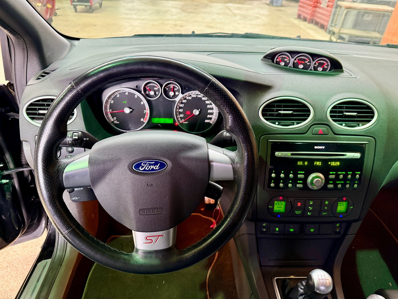FORD Focus 2.5 Turbo ST, Petrol, Second hand / Used, Manual - 7