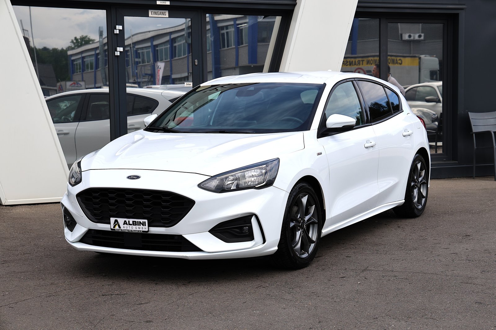 FORD Focus 1.0 SCTi ST Line, Benzin, Occasion / Gebraucht, Handschaltung - 2