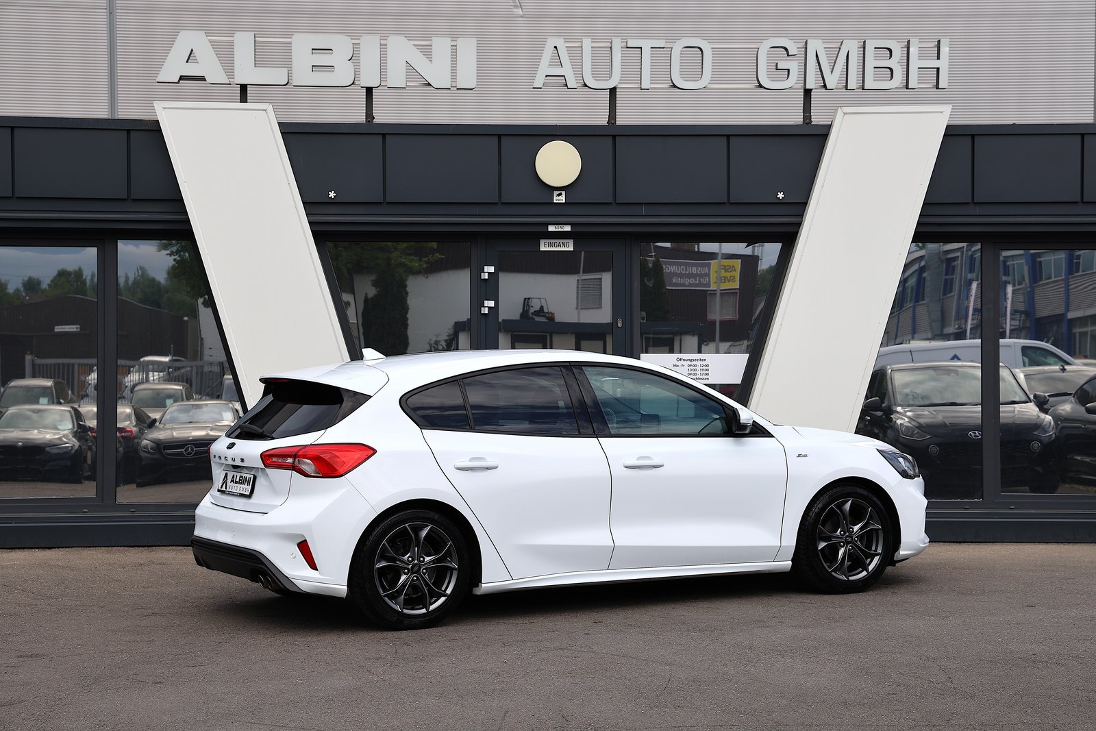 FORD Focus 1.0 SCTi ST Line, Benzin, Occasion / Gebraucht, Handschaltung - 4