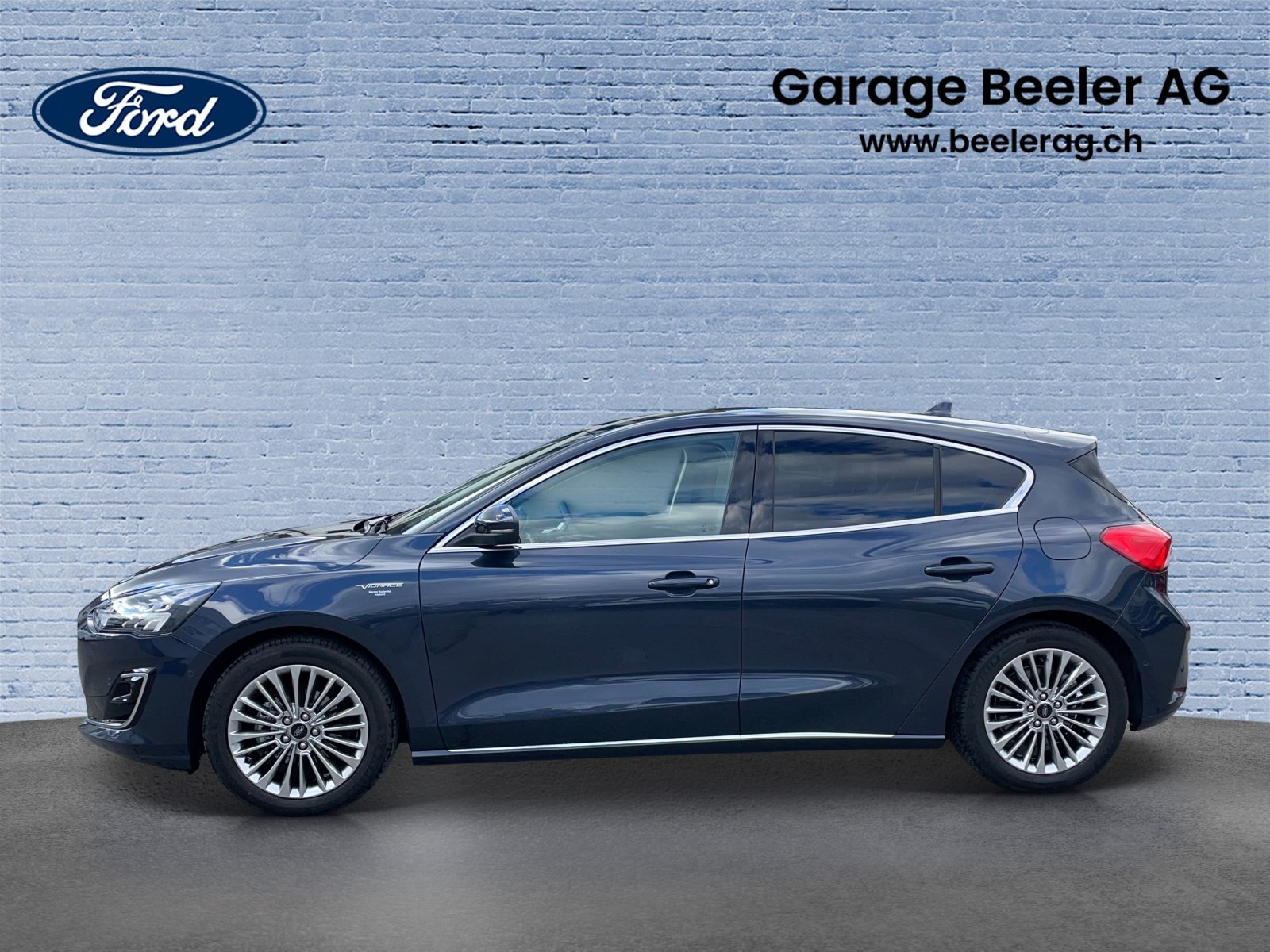 FORD Focus 1.0i EcoB 125 Vignale, Petrol, Second hand / Used, Automatic - 3