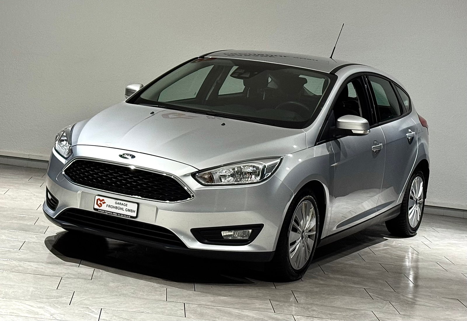 FORD Focus 1.0 SCTi Titanium 1.Hand