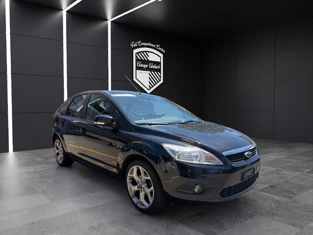 FORD Focus 1.8i 16V Carving, Benzin, Occasion / Gebraucht, Handschaltung - 7