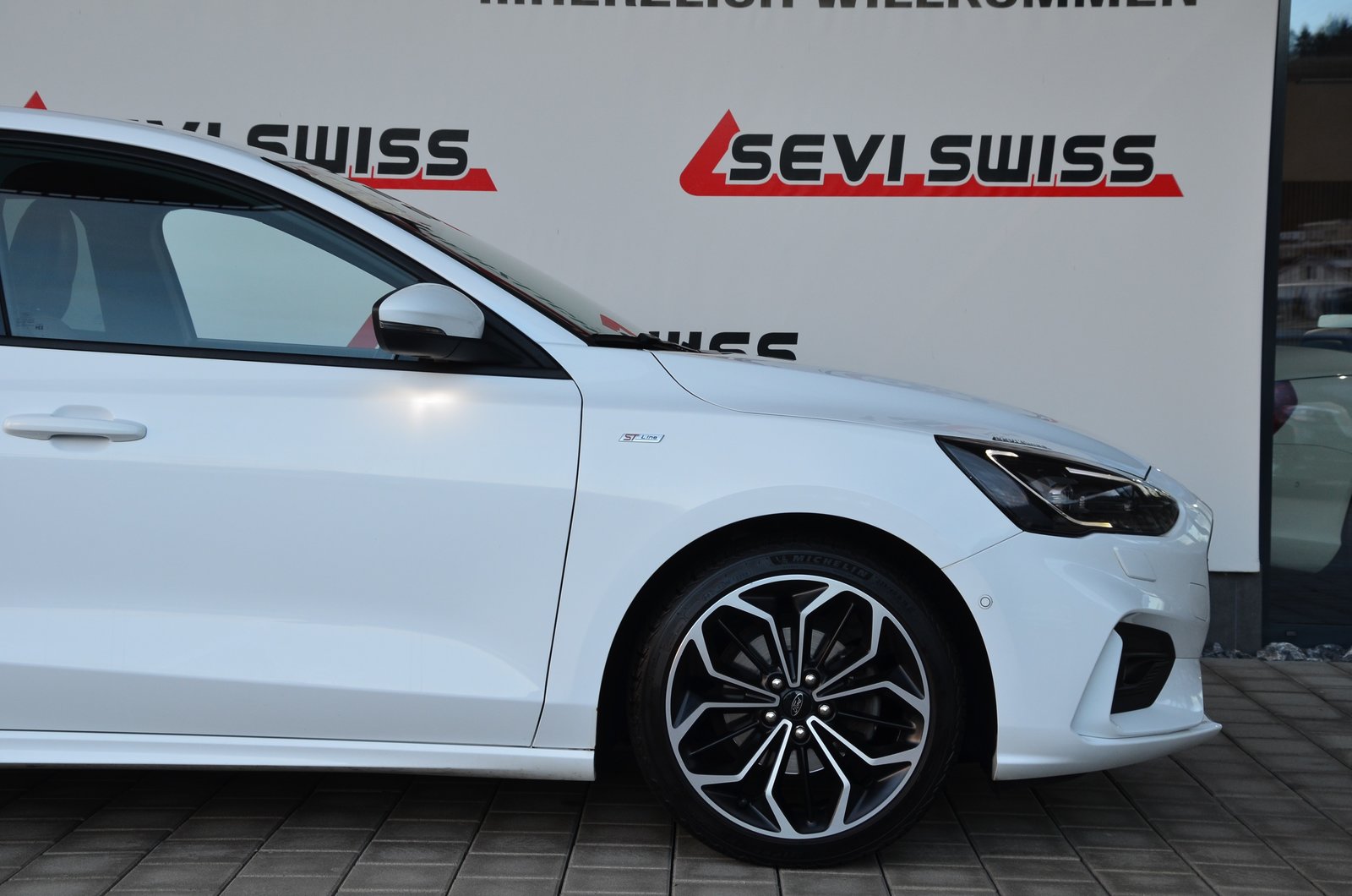FORD Focus 1.0 SCTi ST Line*Aus erster Hand*Frisch ab MFK,1, Benzina, Occasioni / Usate, Manuale - 4