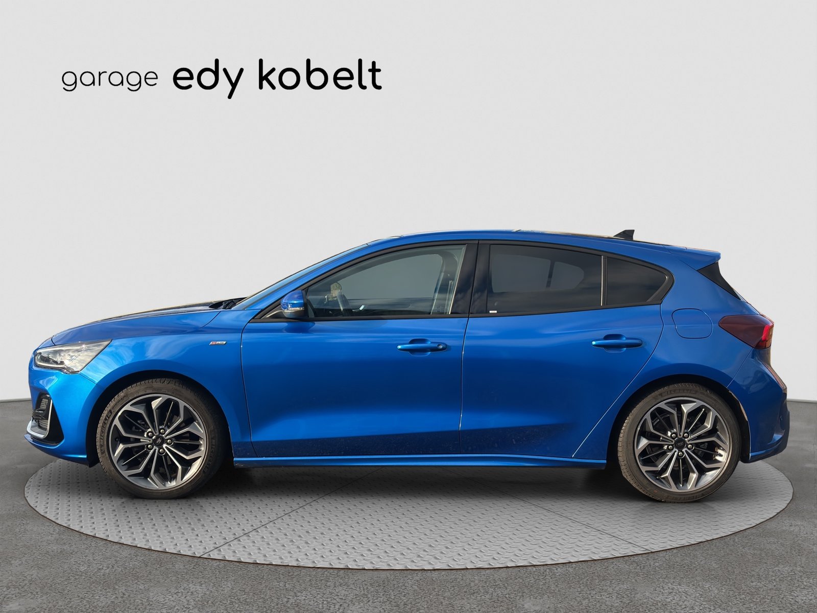 FORD Focus 1.0 MHEV ST-Line Vignale, Mild-Hybrid Benzin/Elektro, Occasion / Gebraucht, Handschaltung - 2