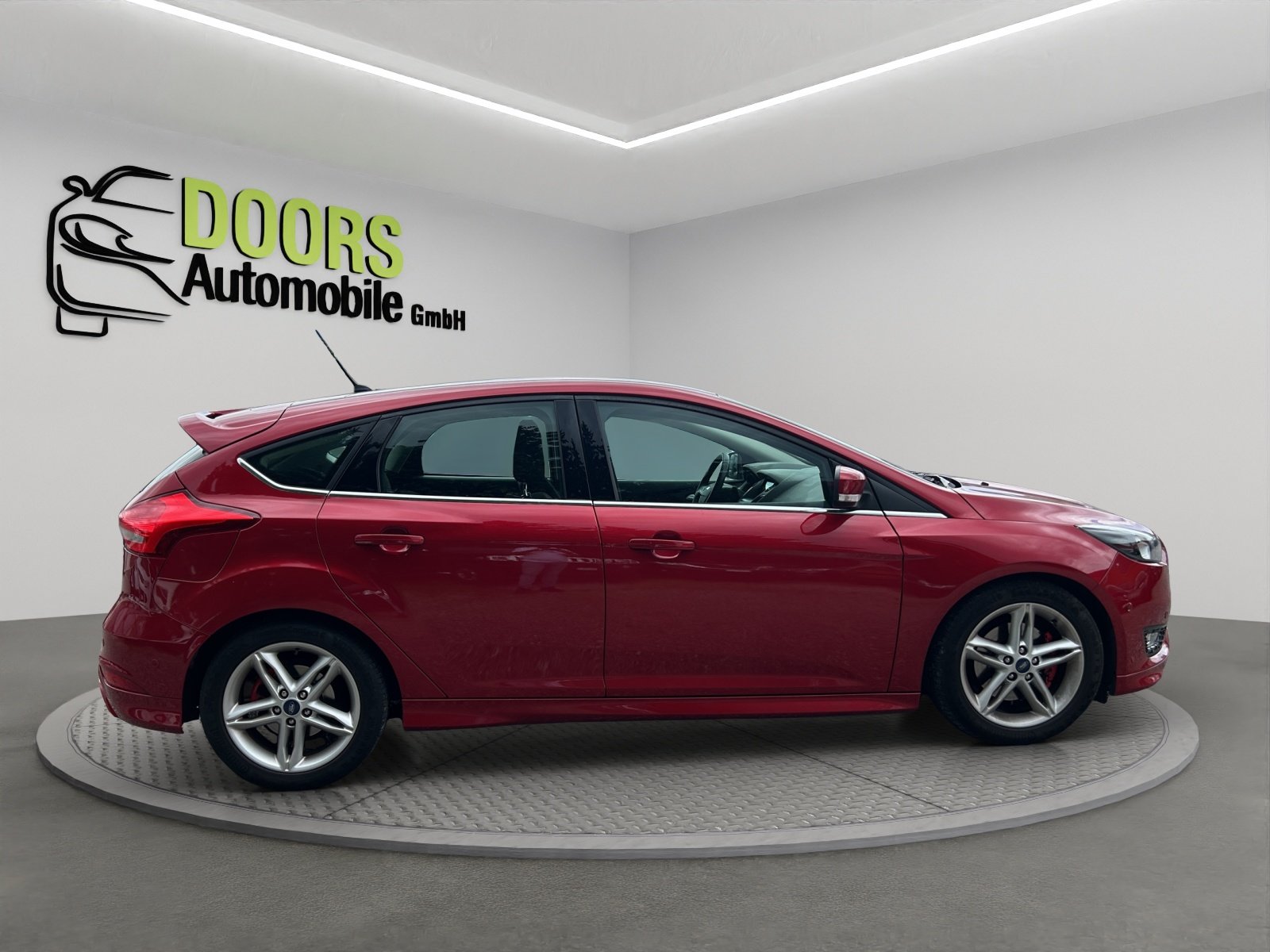 FORD Focus 1.5 SCTi Titanium X Automatic, Essence, Occasion / Utilisé, Automatique - 7
