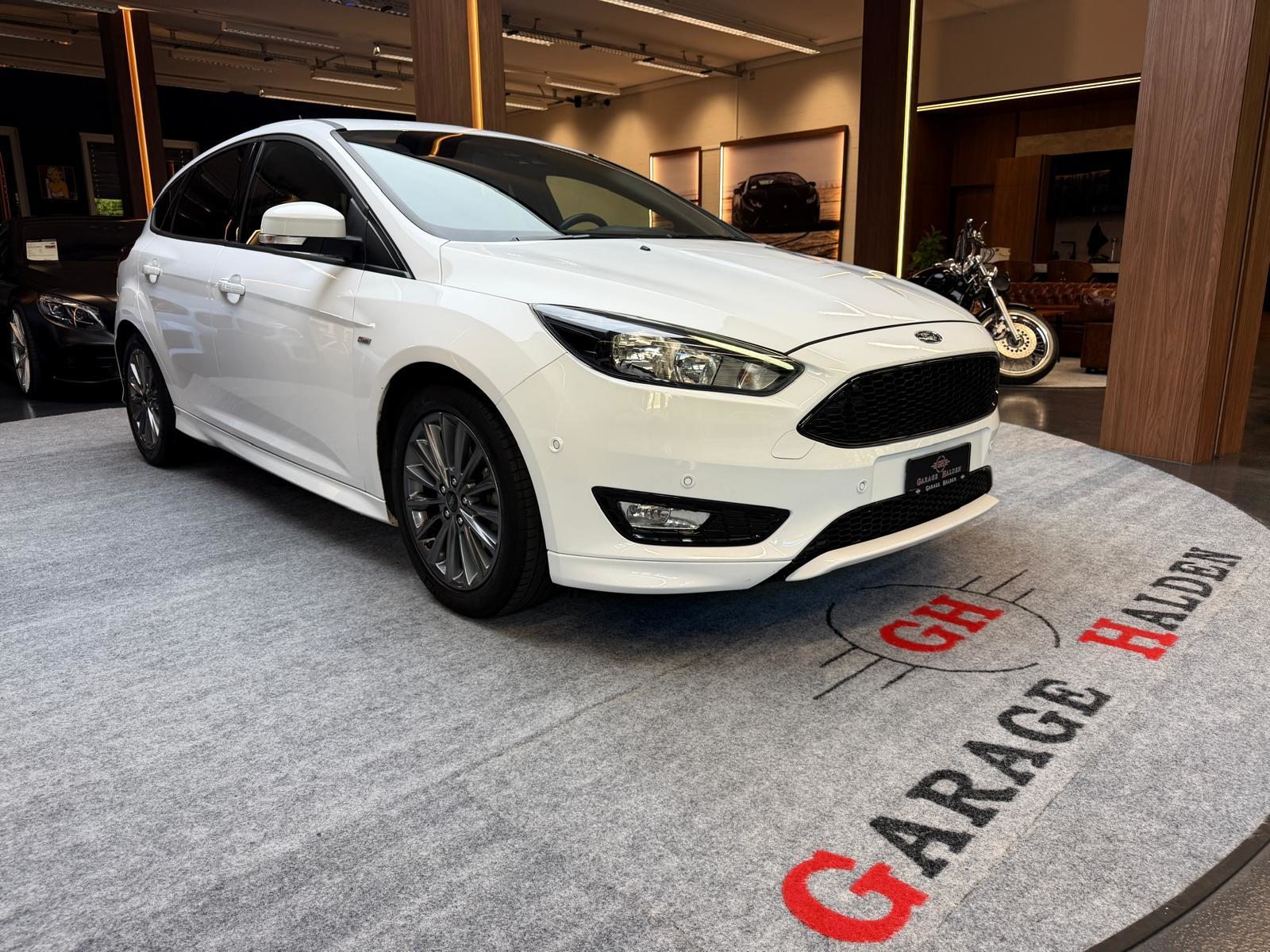 FORD Focus 1.0i EcoB 125 ST-Line Automat