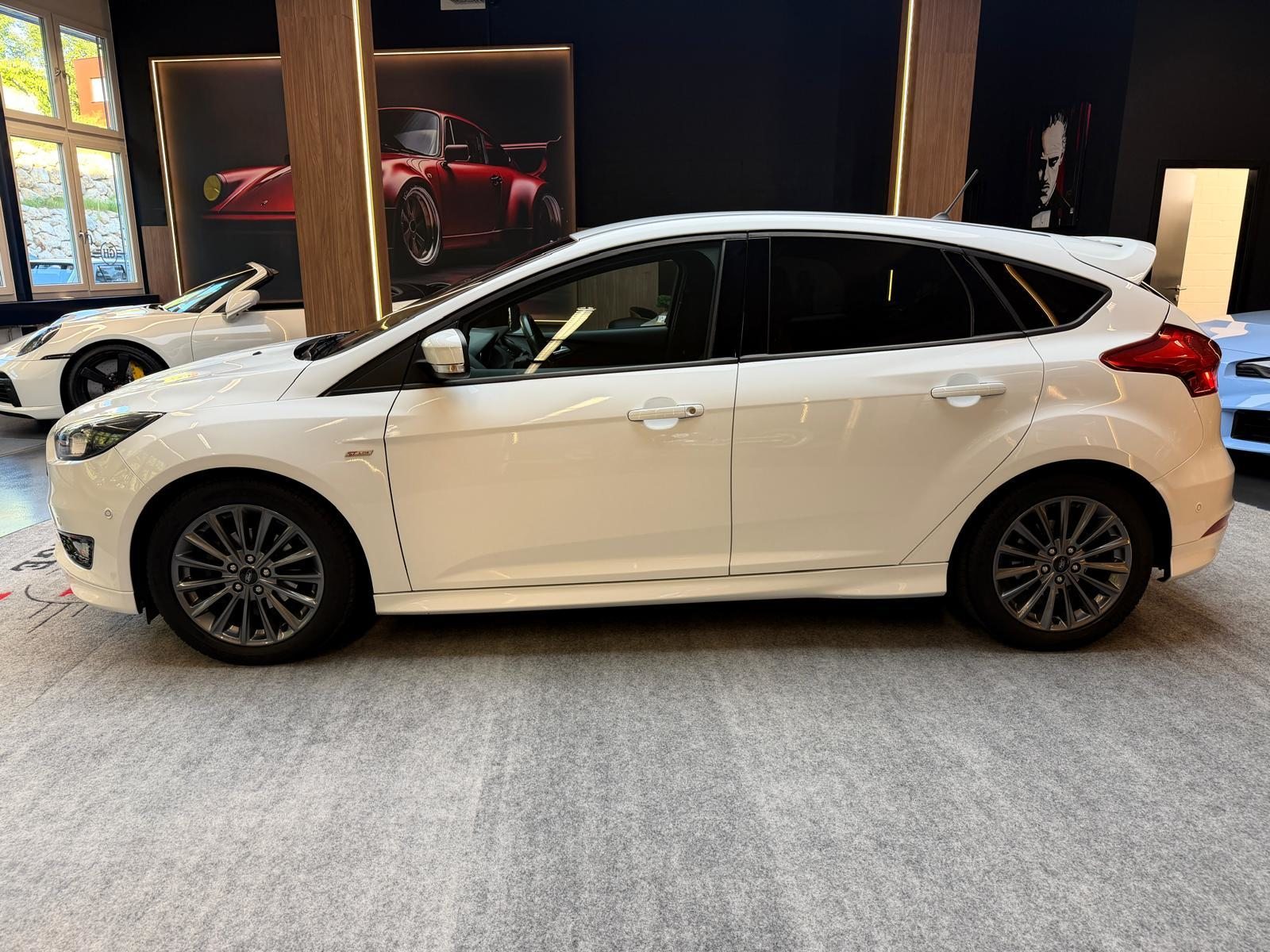 FORD Focus 1.0i EcoB 125 ST-Line Automat, Essence, Occasion / Utilisé, Automatique - 5