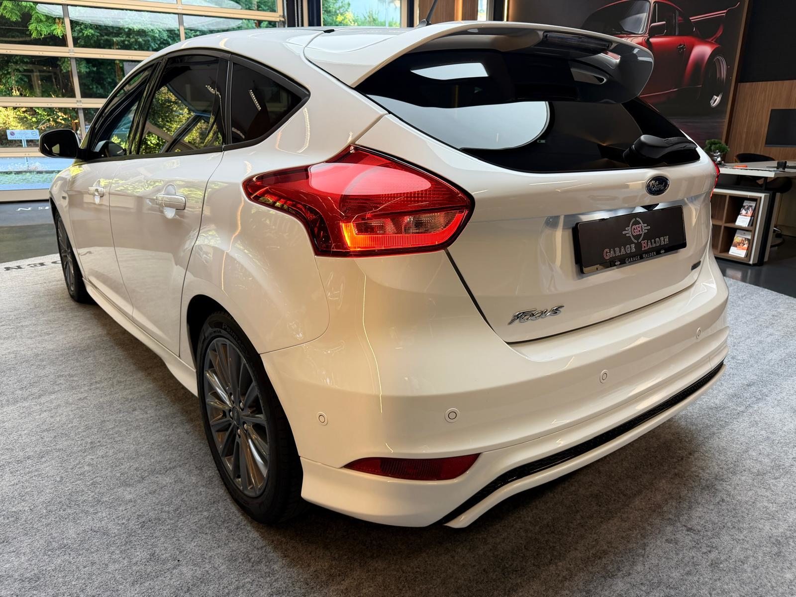 FORD Focus 1.0i EcoB 125 ST-Line Automat, Essence, Occasion / Utilisé, Automatique - 6