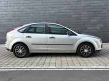 FORD Focus 1.4i Ambiente, Benzin, Occasion / Gebraucht, Handschaltung - 4