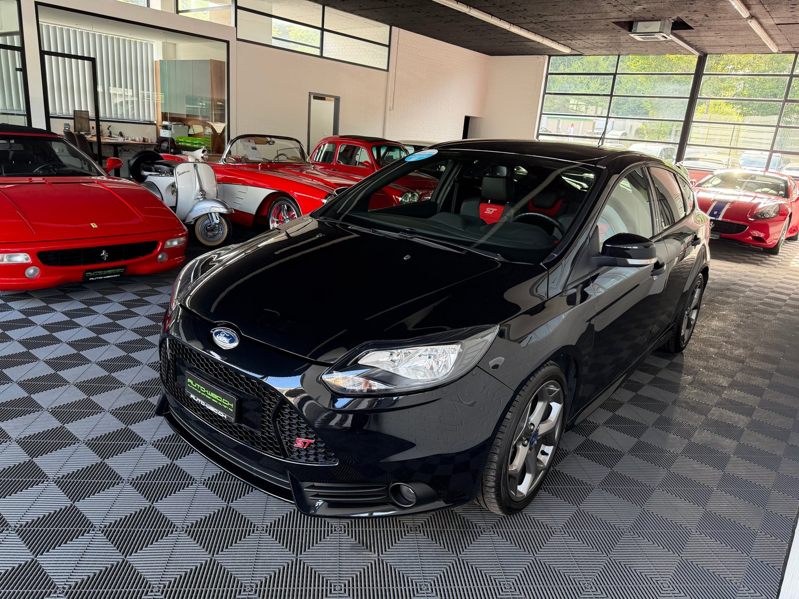 FORD Focus 2.0 SCTi ST-2 250 PS, Benzin, Occasion / Gebraucht, Handschaltung - 6