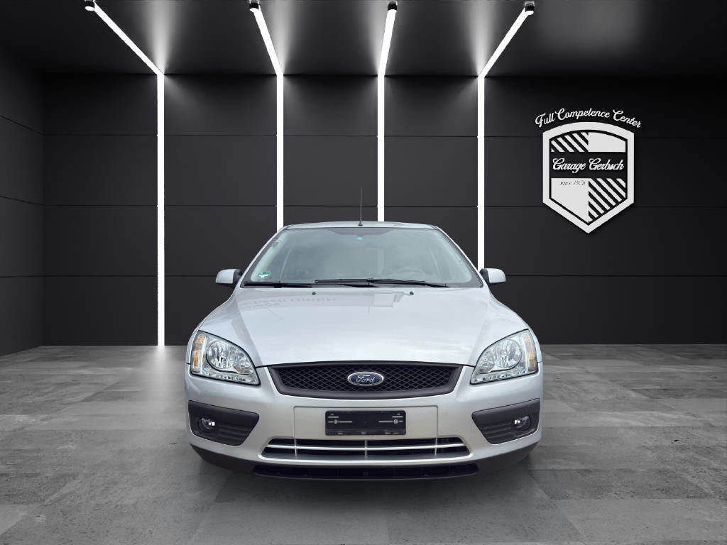 FORD Focus 1.8i Benzin Trend, Benzin, Occasion / Gebraucht, Handschaltung - 2