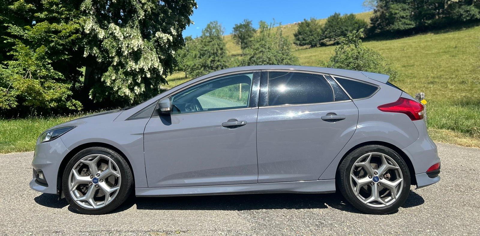 FORD Focus 2.0 TDCi ST2, Diesel, Occasion / Gebraucht, Handschaltung - 2