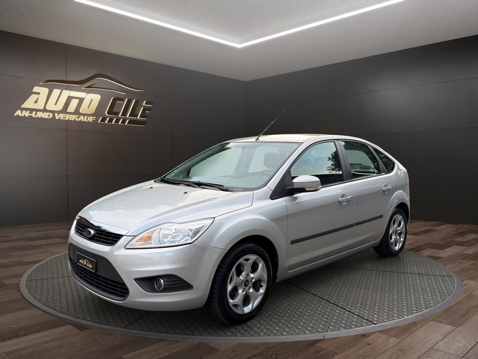 FORD Focus 1.6i VCT Carving
