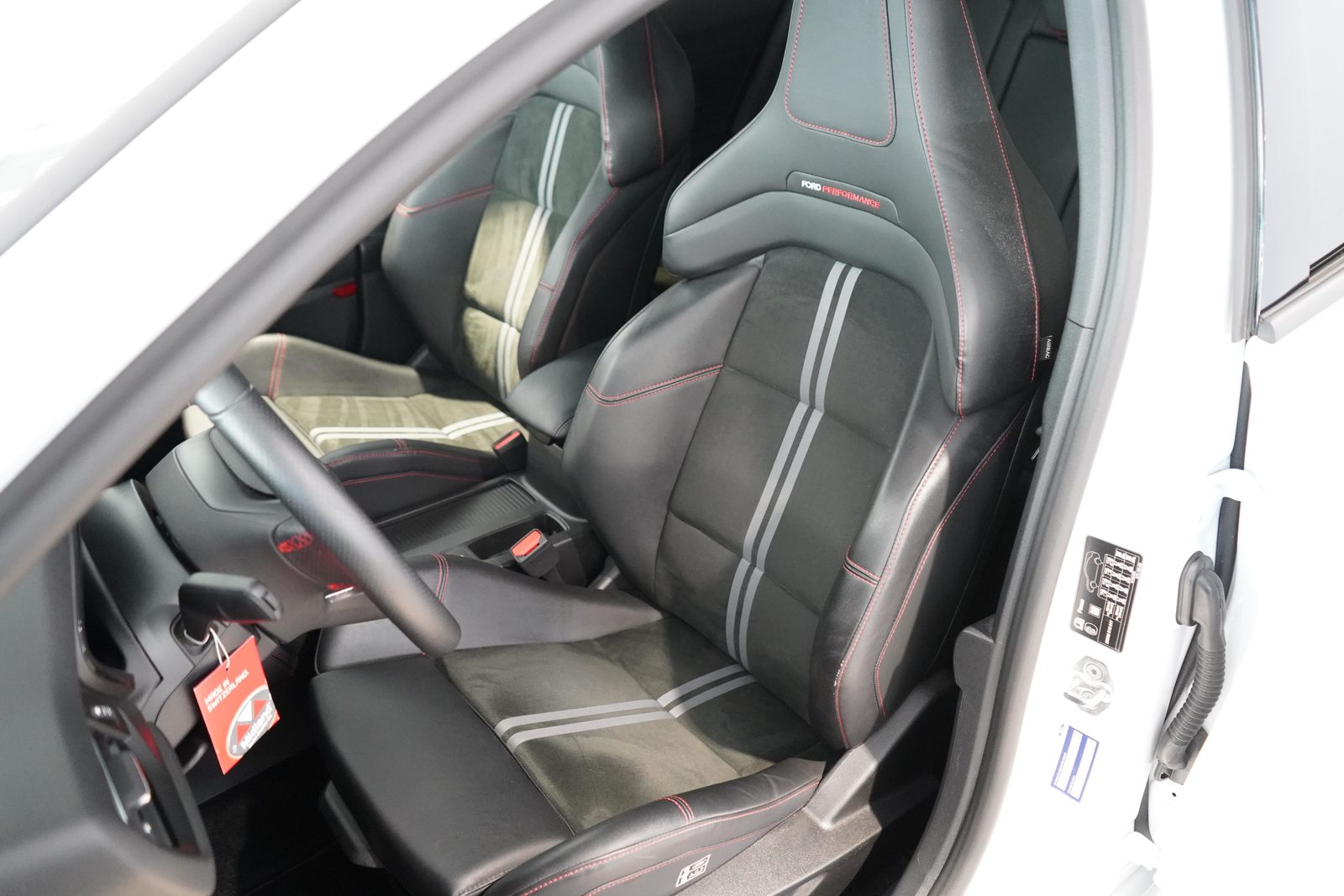 FORD Focus 2.3 EcoB ST X, Benzina, Occasioni / Usate, Manuale - 7
