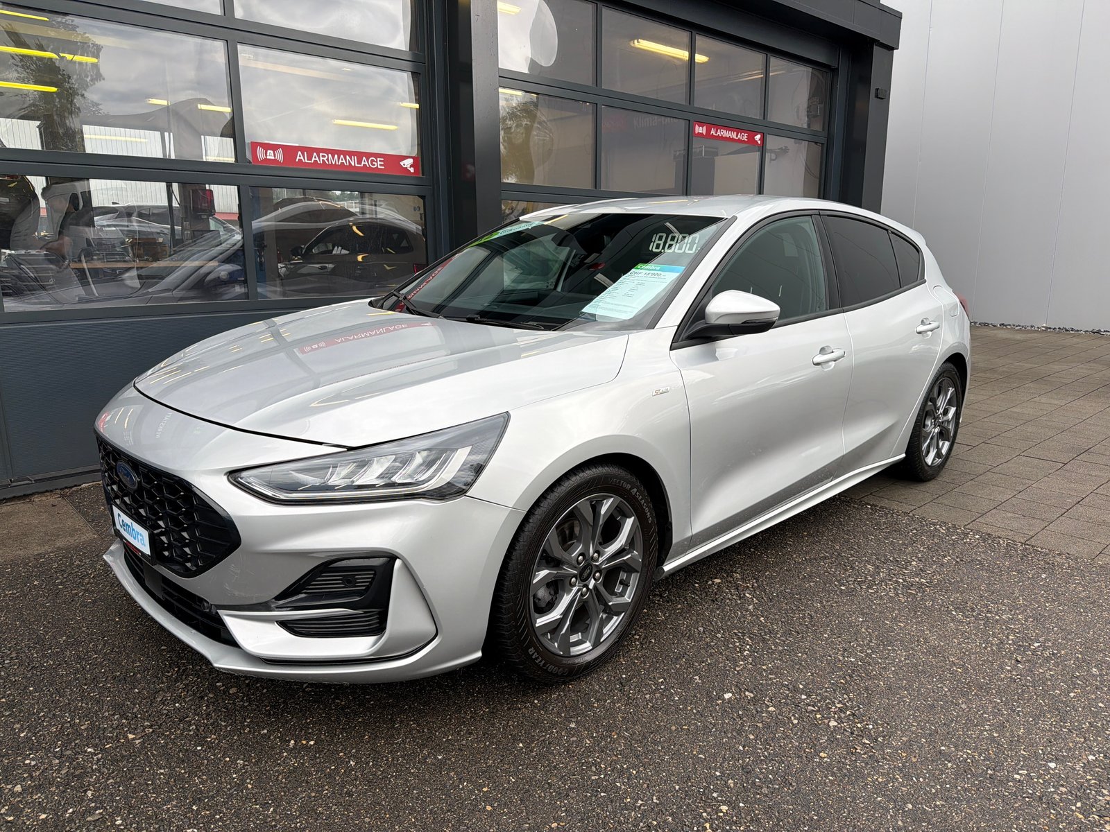 FORD Focus 1.5 TDCi EcoBlue ST-Line Automatic, Diesel, Occasion / Gebraucht, Automatik - 2