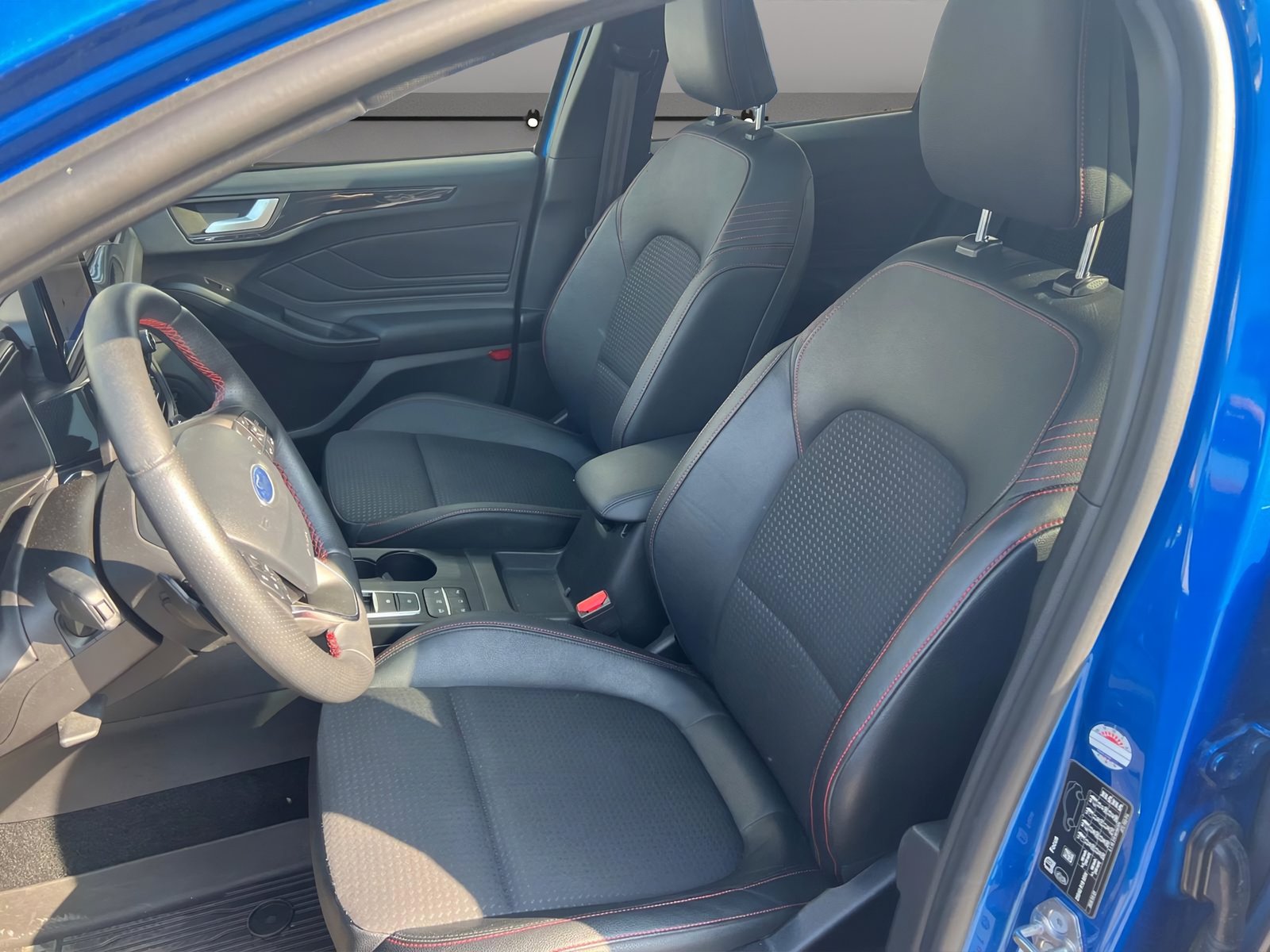 FORD Focus 2.0 TDCi ST Line Automatic, Diesel, Second hand / Used, Automatic - 5