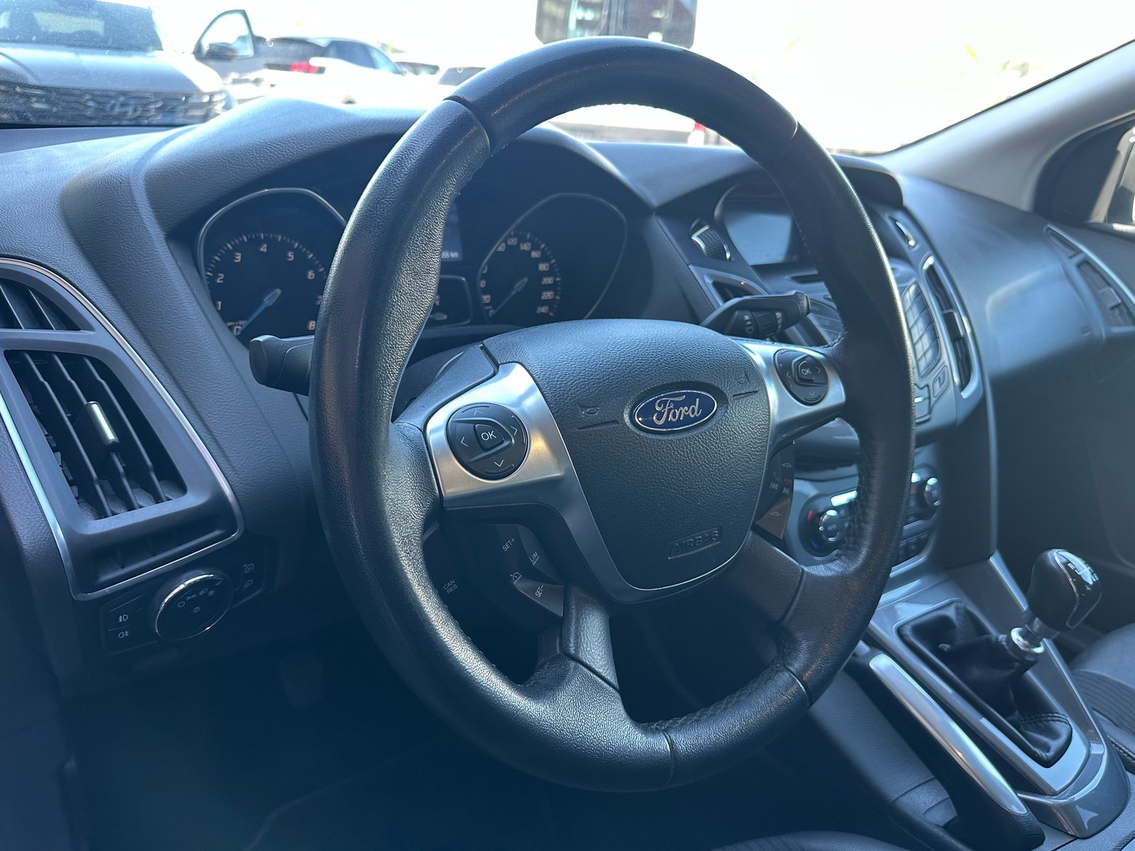 FORD Focus 1.6 SCTi Titanium, Petrol, Second hand / Used, Manual - 5