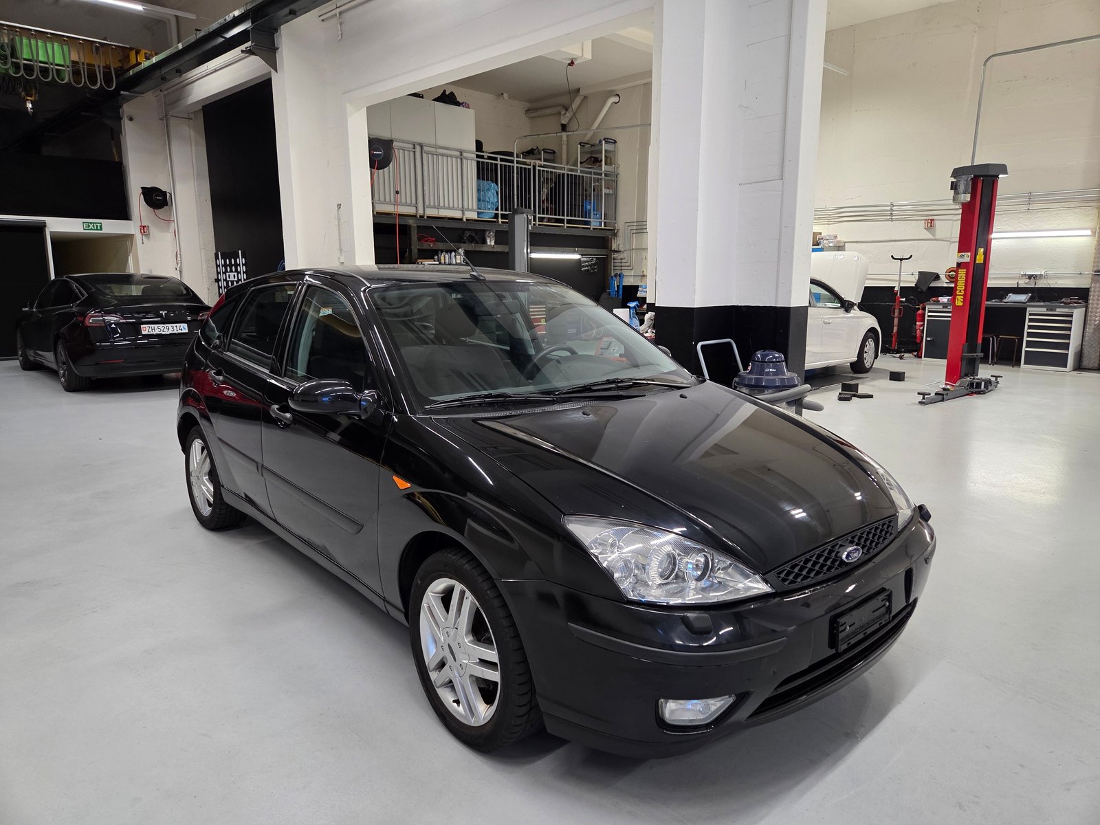 FORD Focus 2.0i 16V Automat, Essence, Occasion / Utilisé, Automatique - 6