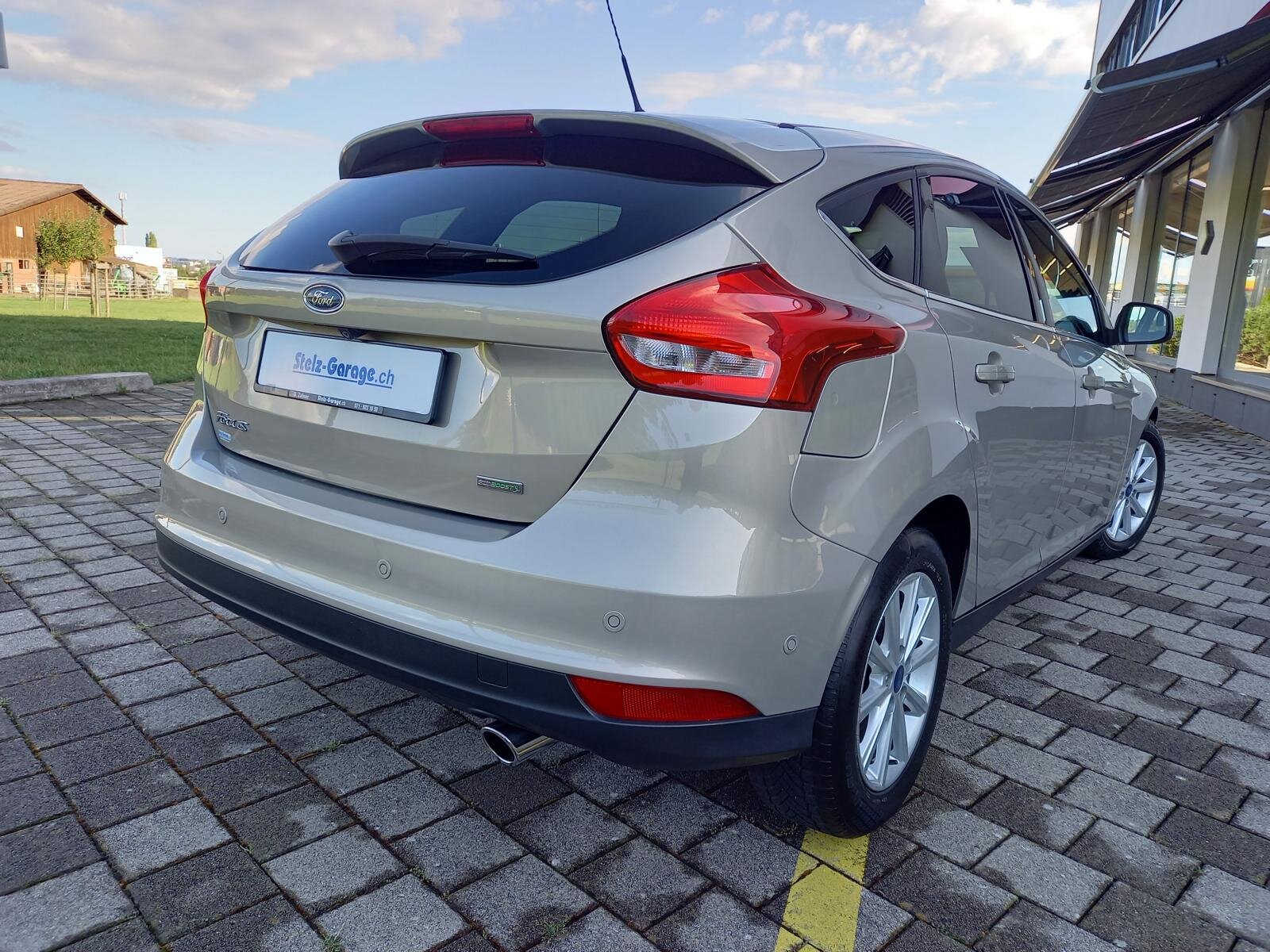 FORD Focus 1.5i EcoB SCTi 150 Titanium, Benzin, Occasion / Gebraucht, Automatik - 2