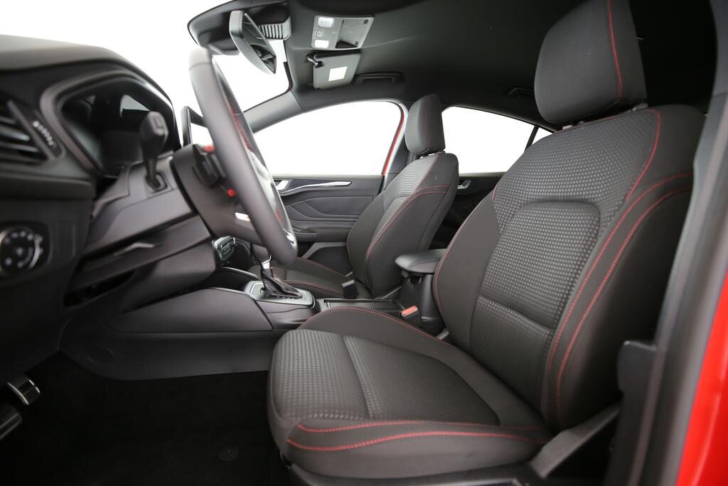 FORD Focus 1.0i EcoB Hybrid 155 ST-Line Style, Hybride Léger Essence/Électricité, Occasion / Utilisé, Automatique - 3