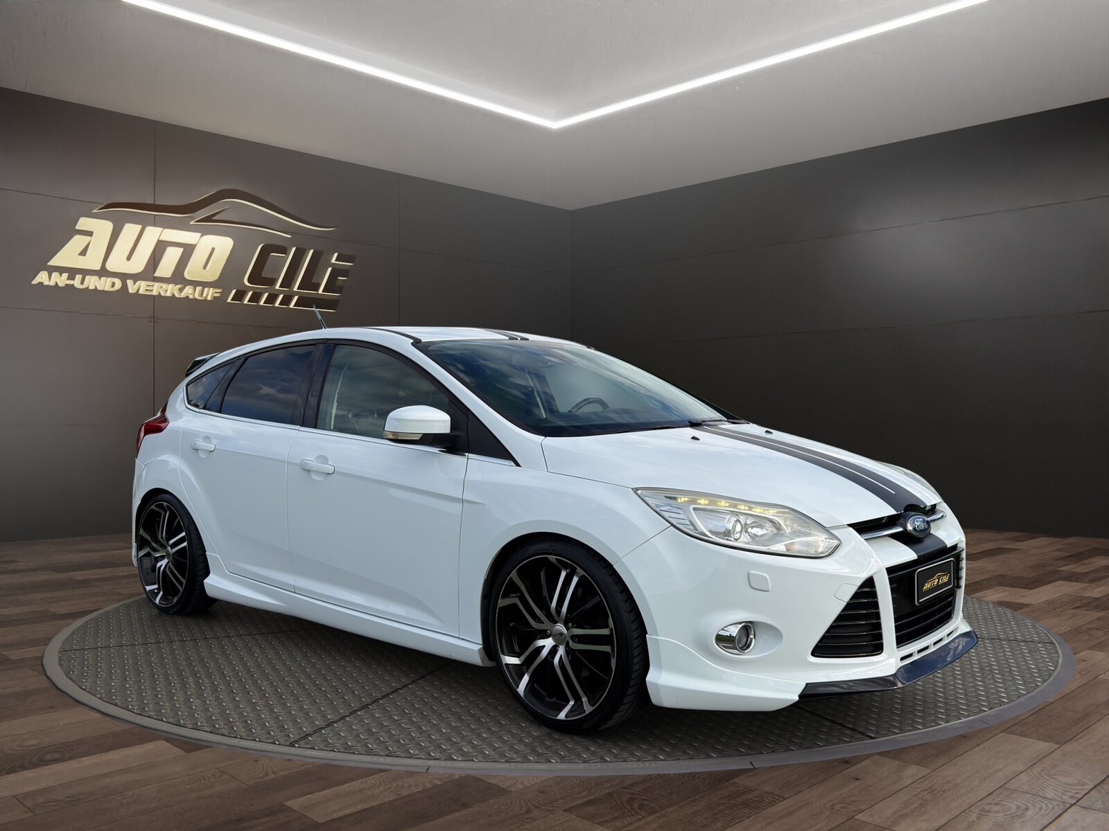 FORD Focus 1.6 SCTi Titanium, Essence, Occasion / Utilisé, Manuelle - 3