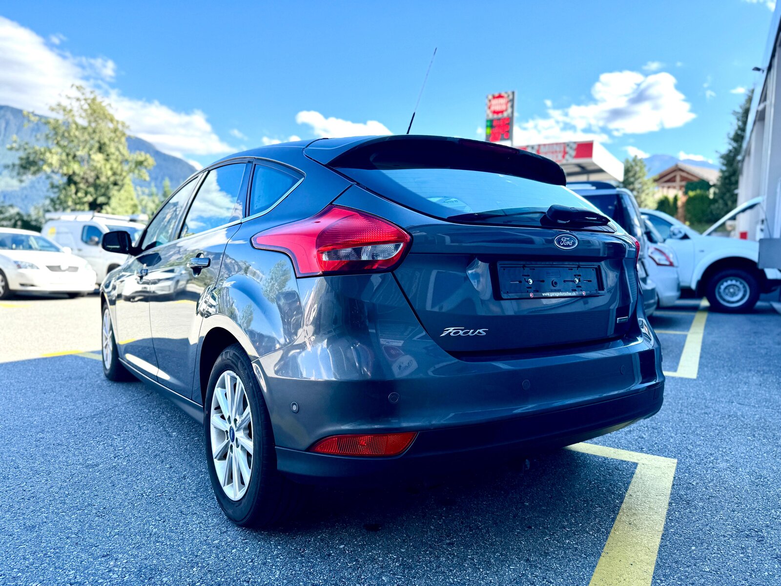 FORD Focus 1.0i EcoB 125 Titanium, Benzin, Occasion / Gebraucht, Handschaltung - 3