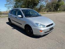 FORD Focus 1.6i 16V Ghia, Benzin, Occasion / Gebraucht, Automatik - 2