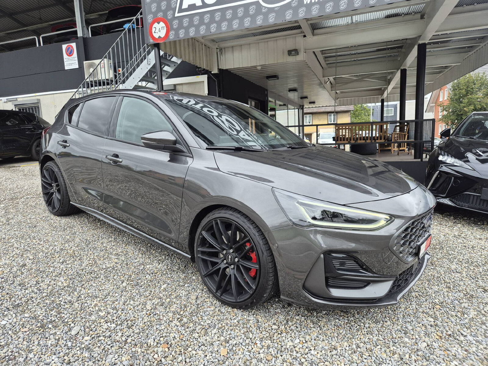 FORD Focus 2.3 EcoB ST 280 Remus/Brock, Benzin, Occasion / Gebraucht, Automatik - 2