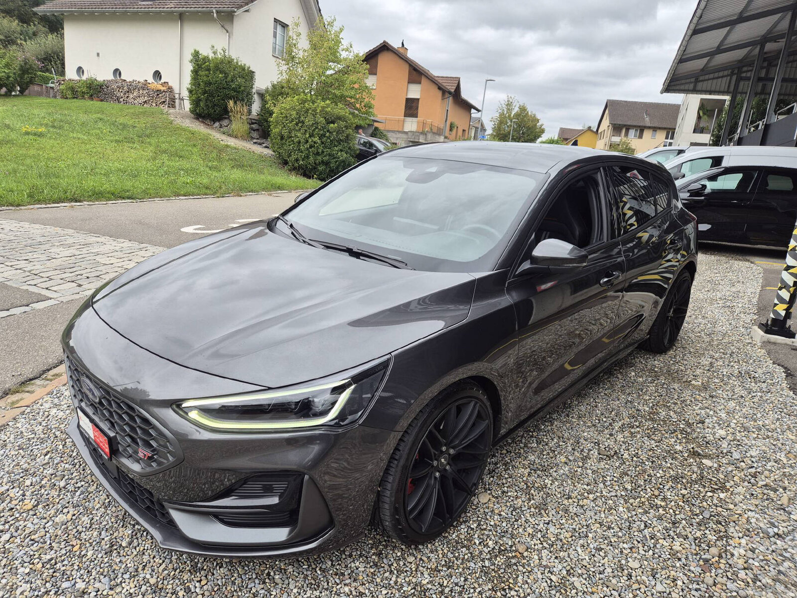 FORD Focus 2.3 EcoB ST 280 Remus/Brock, Benzin, Occasion / Gebraucht, Automatik - 4