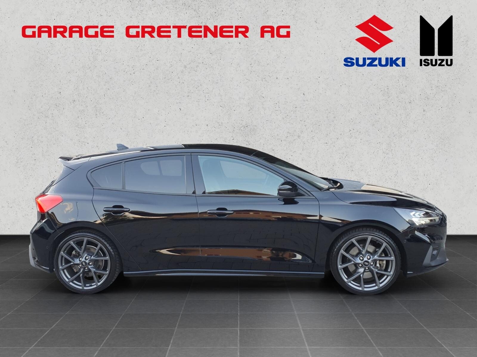 FORD Focus 2.3 EcoB ST, Petrol, Second hand / Used, Manual - 4