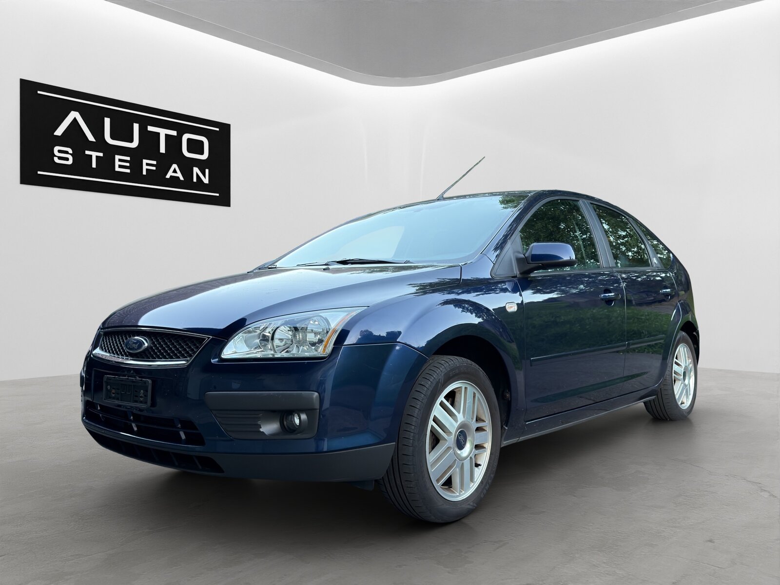 FORD Focus 2.0i Carving Automatic *1. Hand*