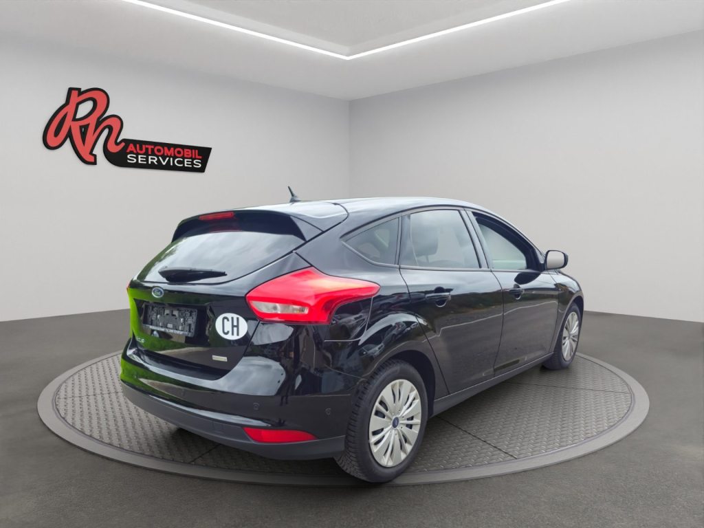 FORD FOCUS 1.0i EcoB 100 99g Trend, Benzin, Occasion / Gebraucht, Handschaltung - 6