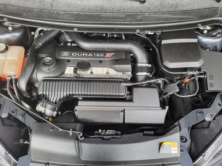 FORD 2.5i 20V ST, Benzin, Occasion / Gebraucht, Handschaltung - 6