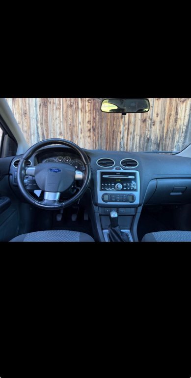 FORD FOCUS 1.8i 16V Carving, Benzina, Occasioni / Usate, Manuale - 7