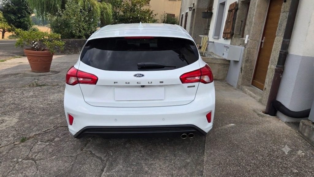 FORD FOCUS 1.0i EcoB 125 ST-Line, Essence, Occasion / Utilisé, Manuelle - 4