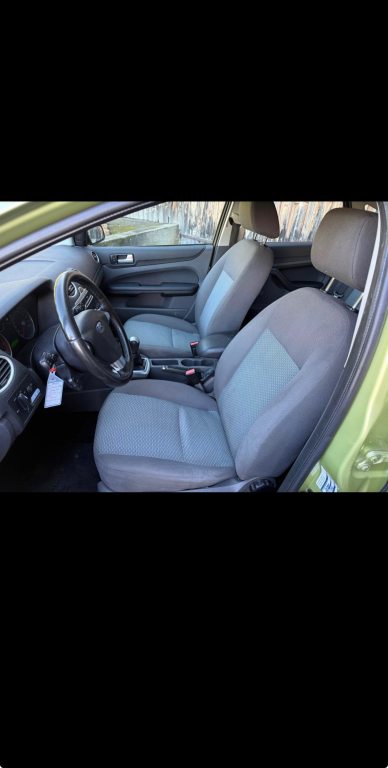 FORD FOCUS 1.8i 16V Carving, Benzina, Occasioni / Usate, Manuale - 4