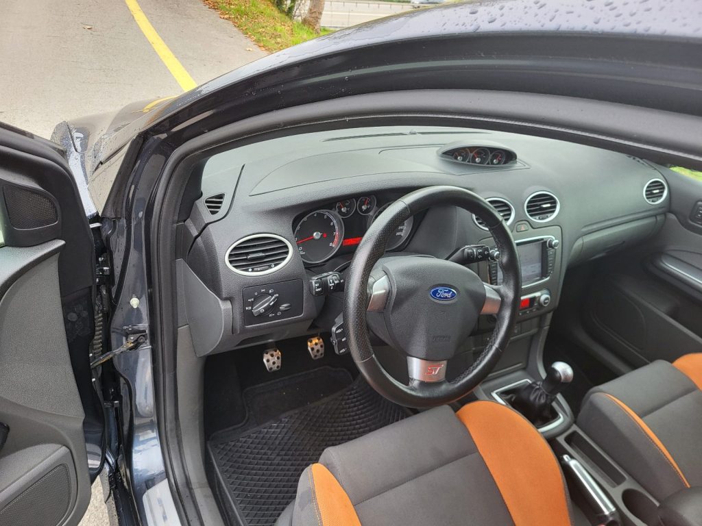 FORD 2.5i 20V ST, Benzin, Occasion / Gebraucht, Handschaltung - 4