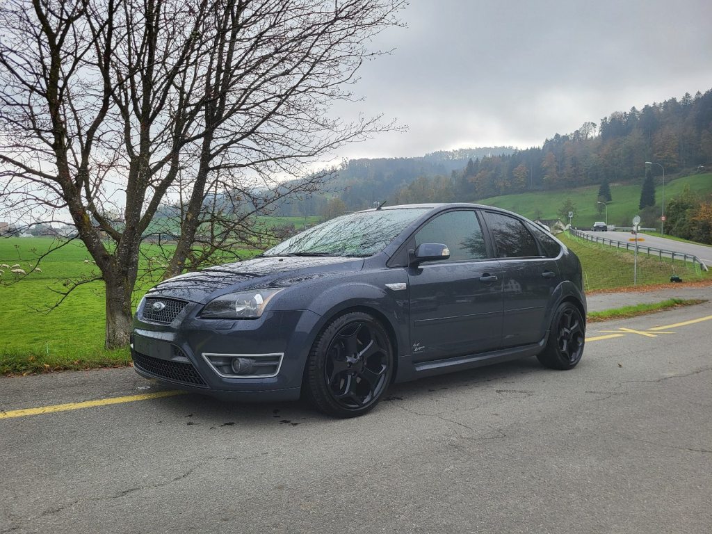 FORD 2.5i 20V ST