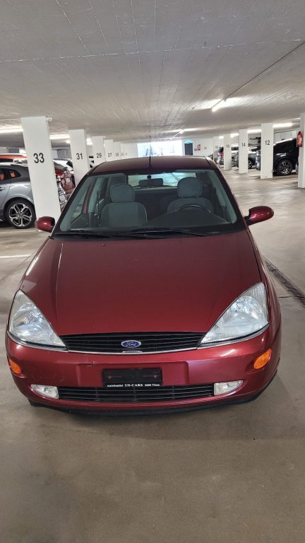 FORD FOCUS 1.6i 16V Ambiente