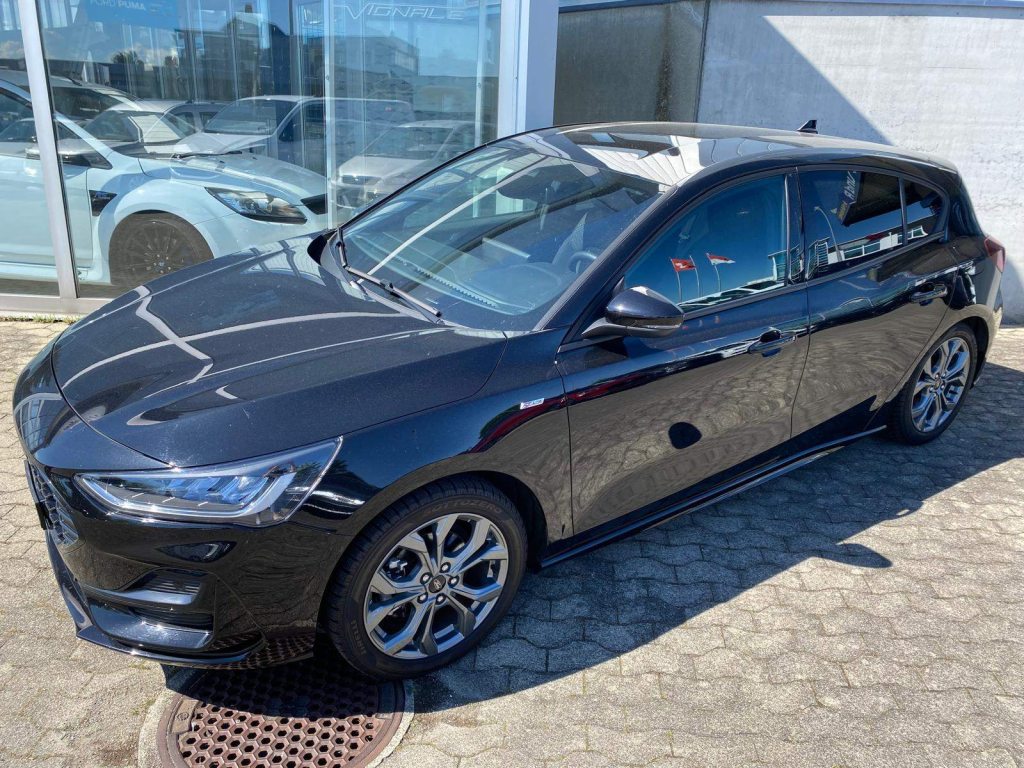 FORD FOCUS 1.0i EcoB Hybrid 155 ST-Line X