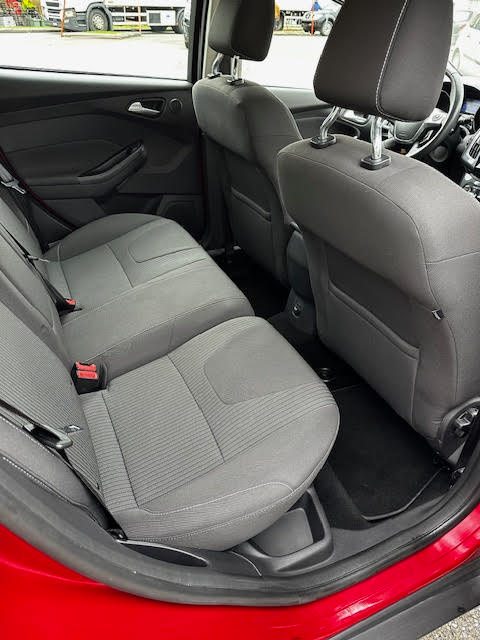 FORD FOCUS 1.0i EcoB 125 Titanium, Essence, Occasion / Utilisé, Manuelle - 5