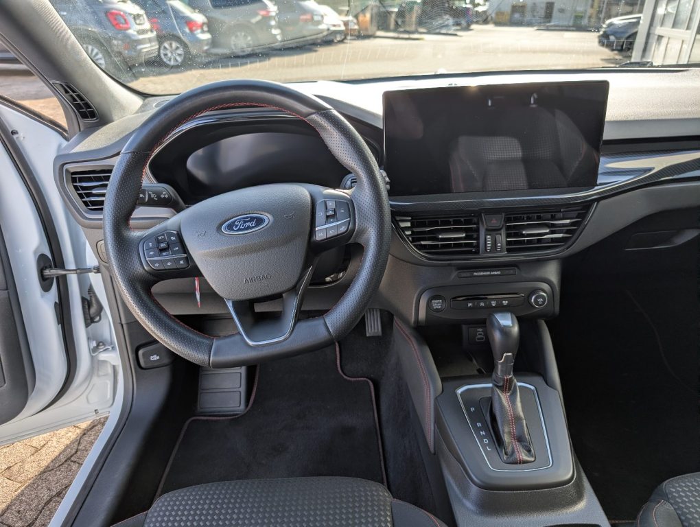 FORD 1.0i EcoB Hybrid 155 ST-Line X, Mild-Hybrid Benzin/Elektro, Occasion / Gebraucht, Automatik - 4