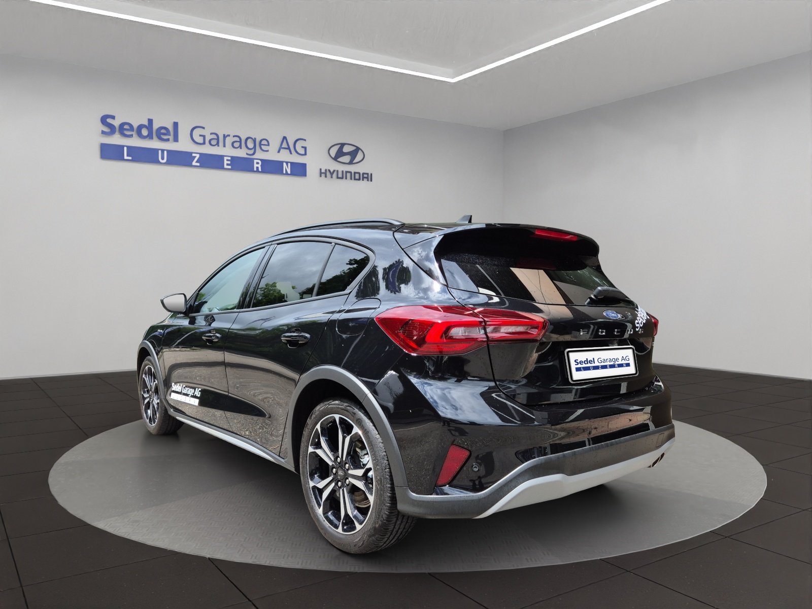 FORD Focus 1.0i EcoB Hybrid 125 Active X, Mild-Hybrid Petrol/Electric, Ex-demonstrator, Automatic - 4