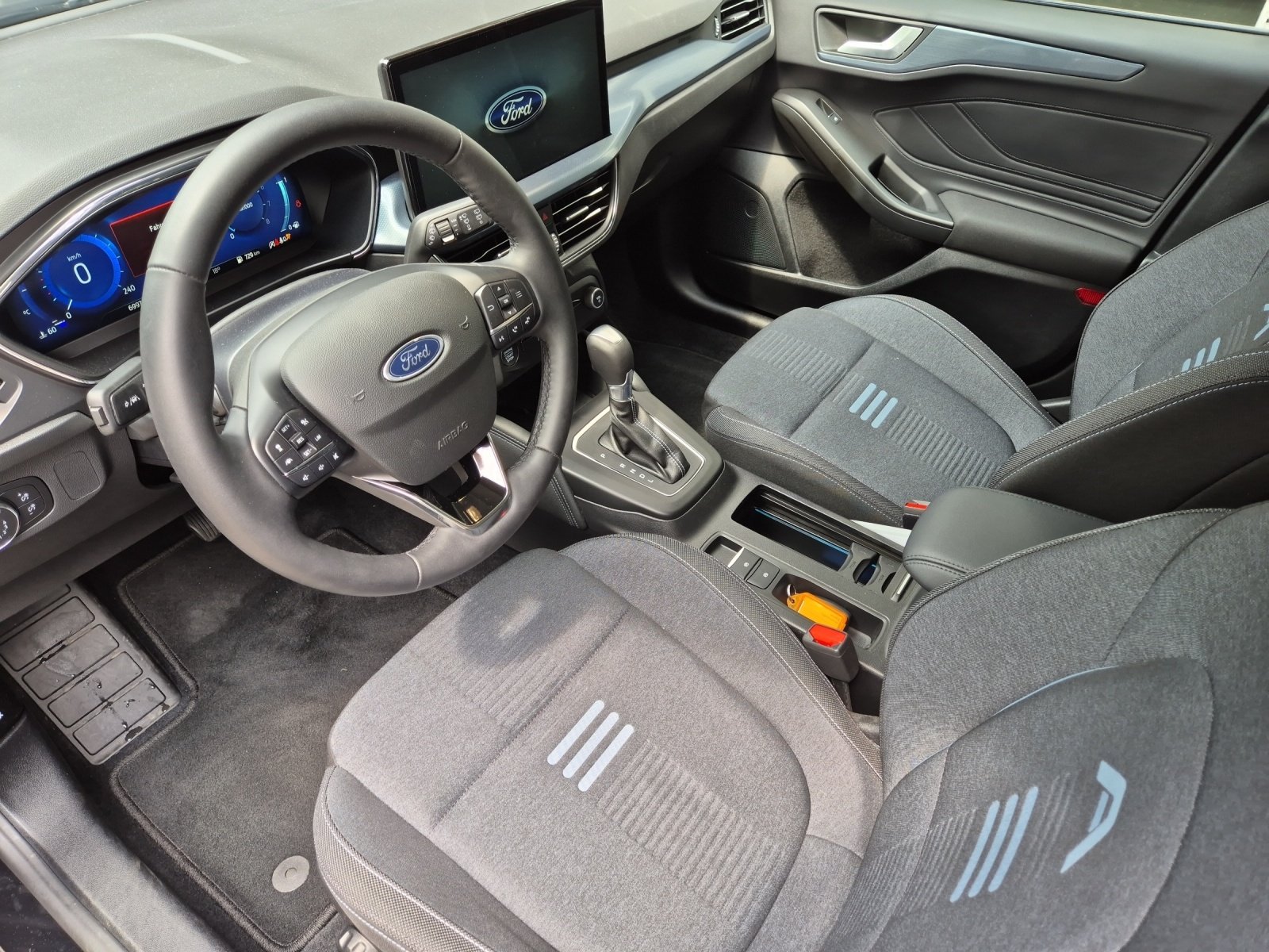 FORD Focus 1.0i EcoB Hybrid 125 Active X, Mild-Hybrid Petrol/Electric, Ex-demonstrator, Automatic - 5