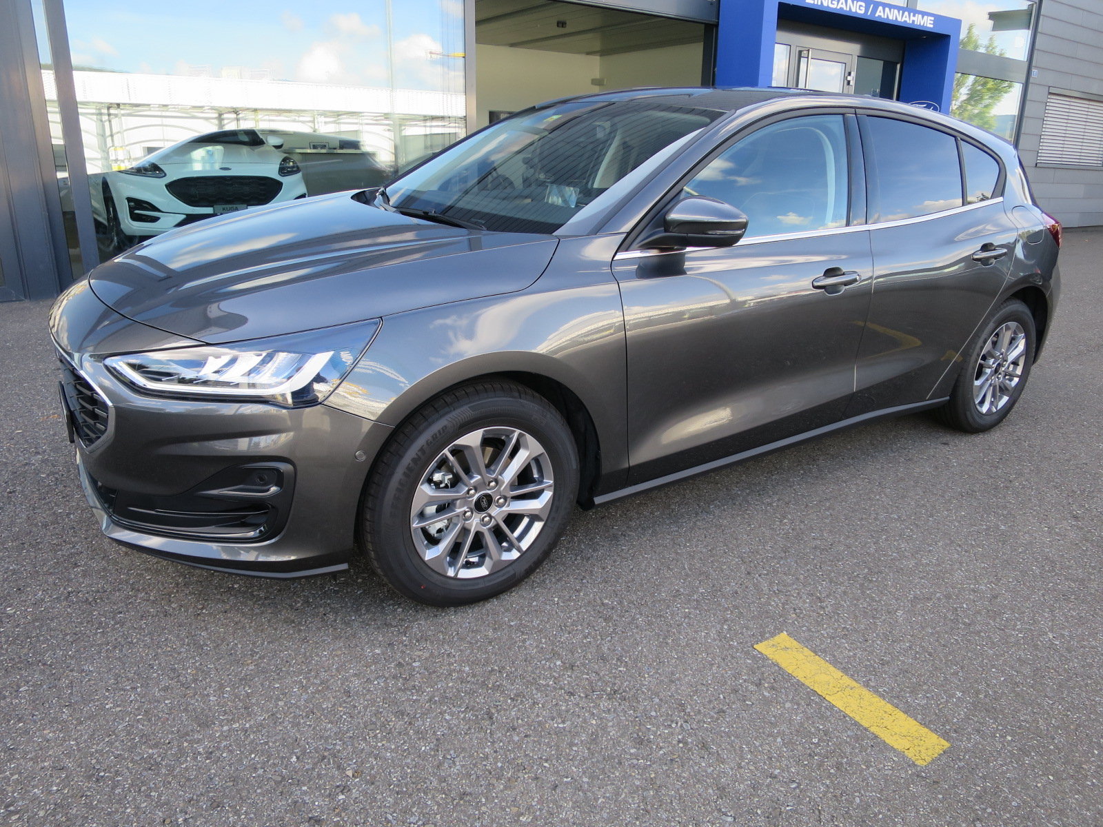 FORD Focus 1.0i EcoB Hybrid 125 Titanium X