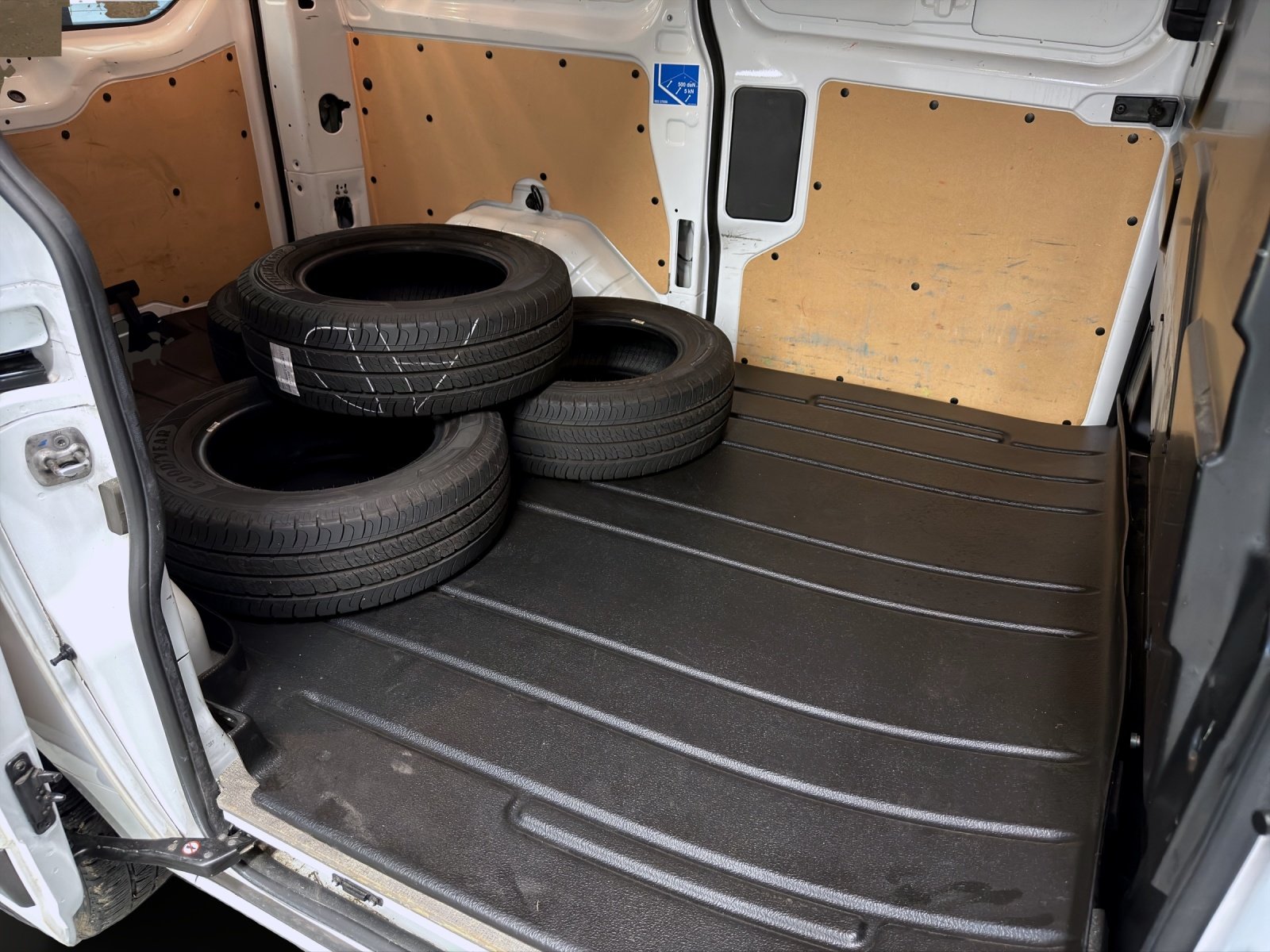 FORD FORD Transit Custom Van 320 L1H1 Trend *3-Sitzer*, Diesel, Occasion / Gebraucht, Handschaltung - 7