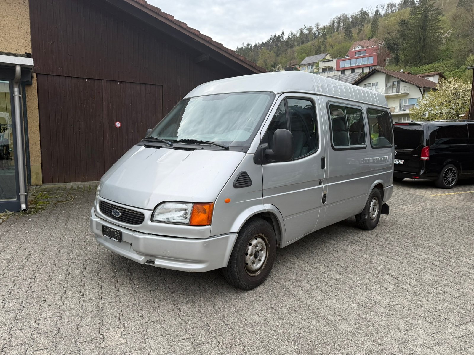 FORD FT 2.8S 2.5TD Luxliner